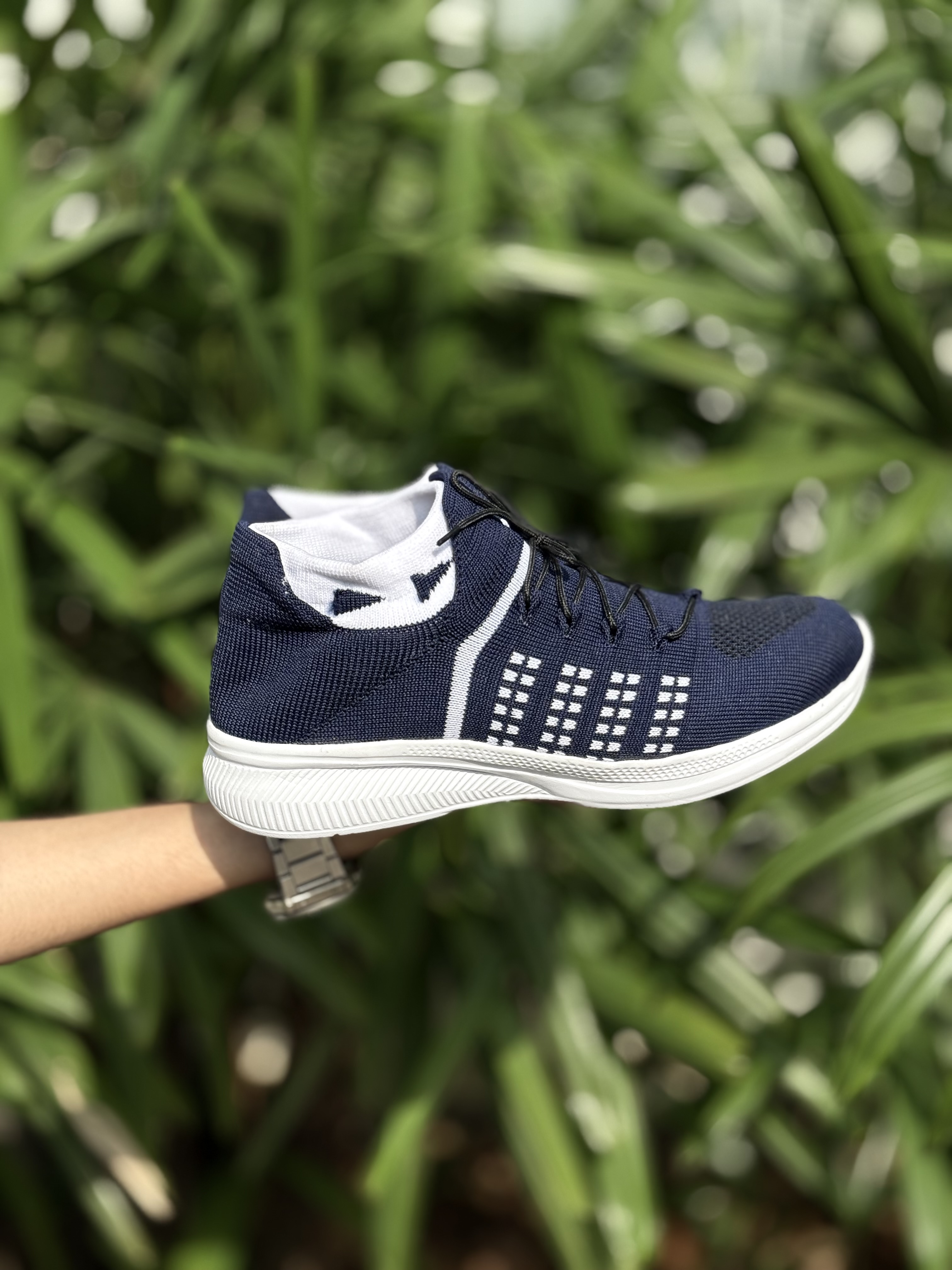 Shoe