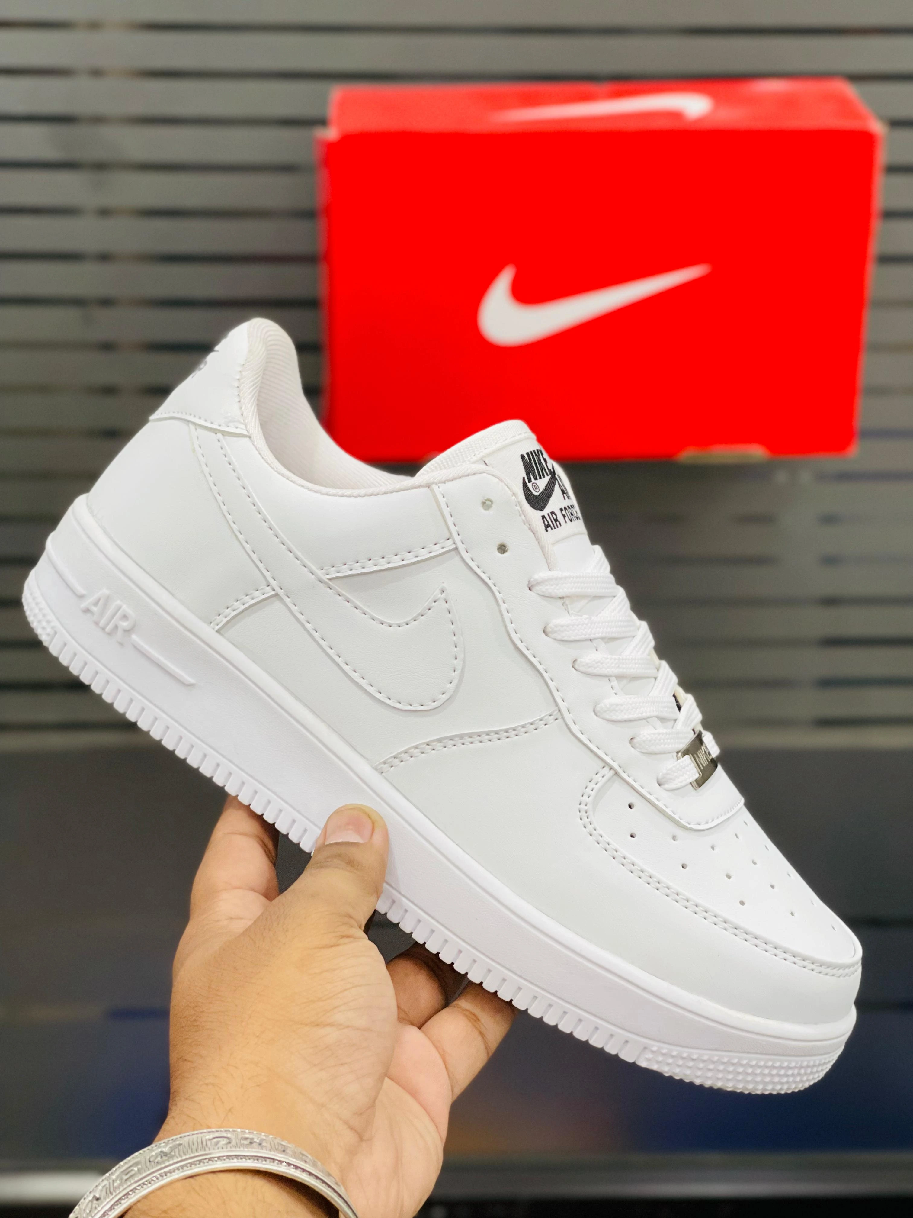 Nike